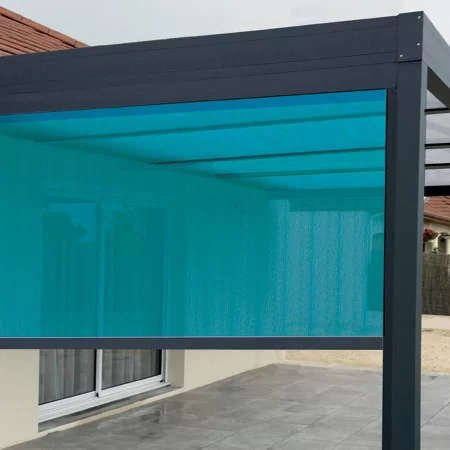 pergola adossée toit plat panneaux isolants