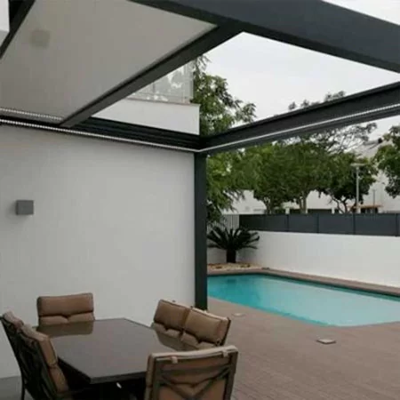 L'ouverture du Toit Ouvrant de notre Pergola Ouvrante