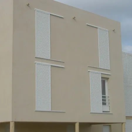 volet coulissant à 1 vantail en aluminium