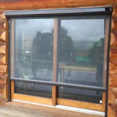 Moustiquaire motorisée solaire 2