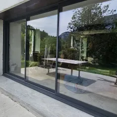 Baie coulissante aluminium 3 vantaux 2 rails au meilleur prix 2