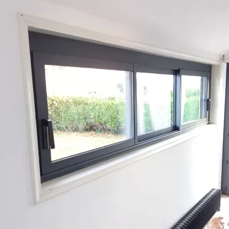 Petite Baie Coulissante à 3 Vantaux en Alu Haut de Gamme Direct Fabricant