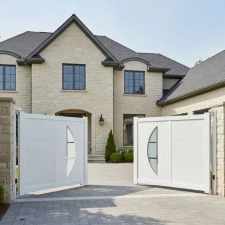 Tout Blanc le Portail Alu à 2 Battants Byl