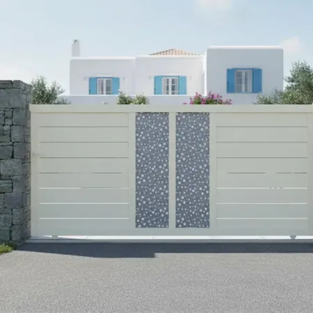 Voici en RAL 1015 Ivoire Clair le modèle Barbuda de Portail Coulissant en Aluminium