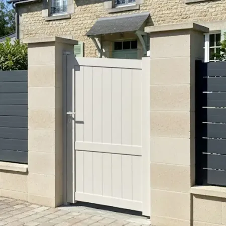 Achete ton Portillon Standard En Aluminium ici