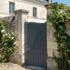 Pour votre Cloture il y a le Portillon Sur Mesure en Aluminium