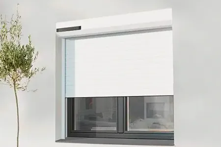 Volet roulan alu sur une façade moderne