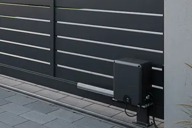 Motorisation et accessoires pour portails
