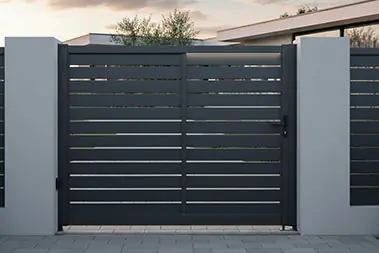 Portillon alu pour maison et jardin