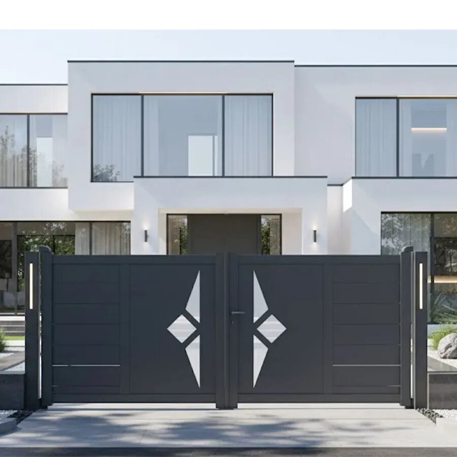 Portail aluminium SCILL gris anthracite devant une maison contemporaine