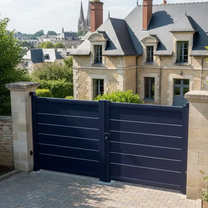 Portillon aluminium TAY bleu nuit avec son portail assorti