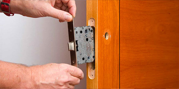 Combien coûte un changement de serrure par un serrurier ?