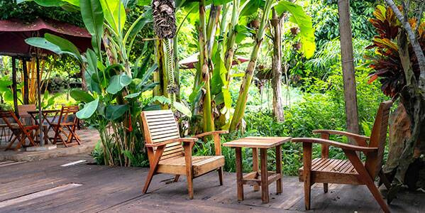 Aménager sa terrasse : bien choisir son fauteuil de jardin